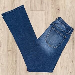 Gap 1969 Slim Fit Curvy Stretch 5 Pocket Style Boot Cut Medium Wash Blue 26R